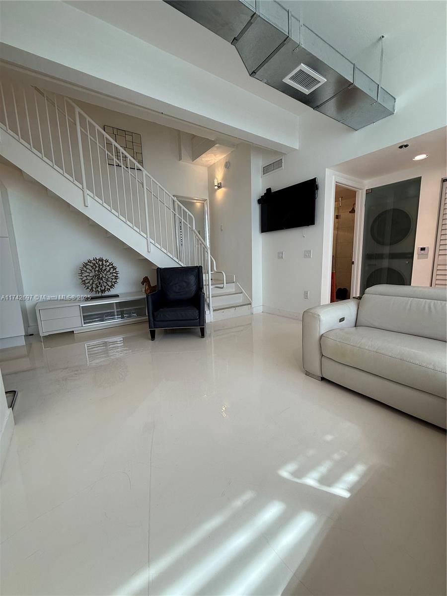 3180 SW 22nd Ter Unit: TLL1