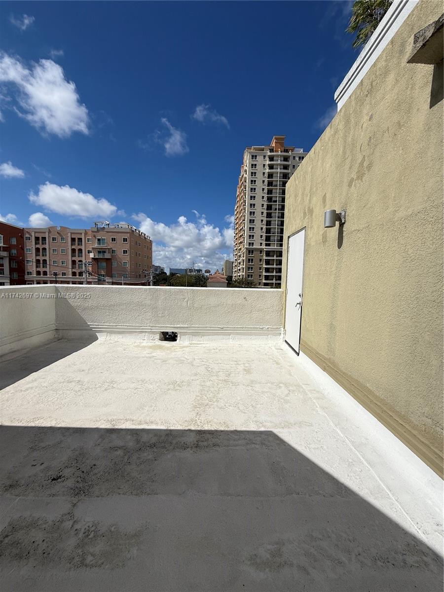 3180 SW 22nd Ter Unit: TLL1