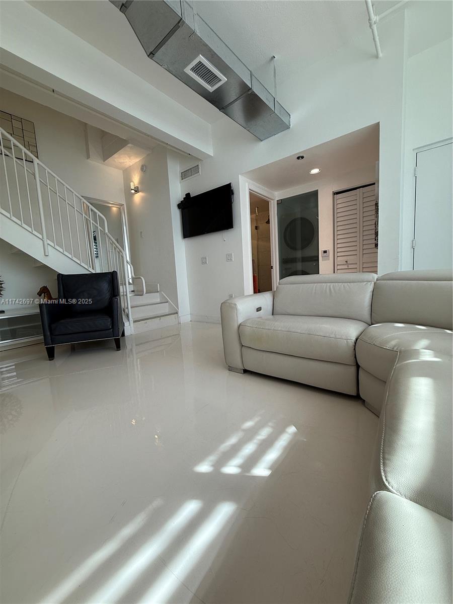 3180 SW 22nd Ter Unit: TLL1