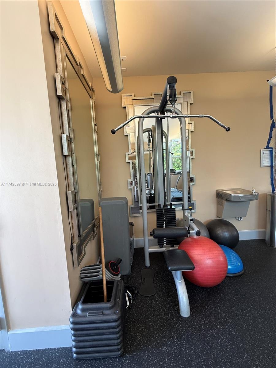 3180 SW 22nd Ter Unit: TLL1