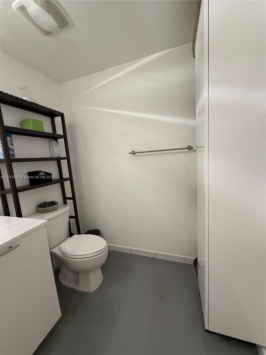 3180 SW 22nd Ter Unit: TLL1