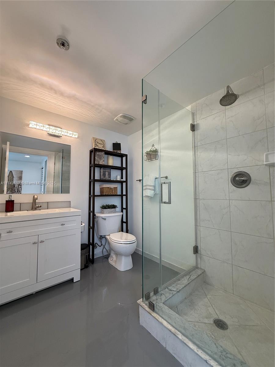 3180 SW 22nd Ter Unit: TLL1