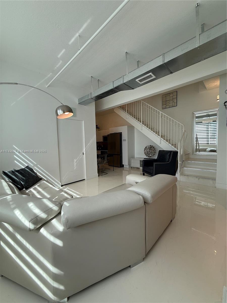3180 SW 22nd Ter Unit: TLL1
