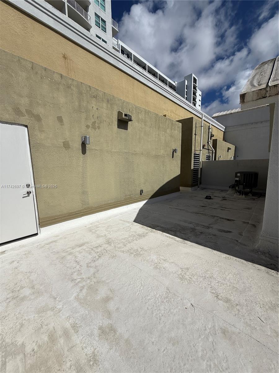 3180 SW 22nd Ter Unit: TLL1