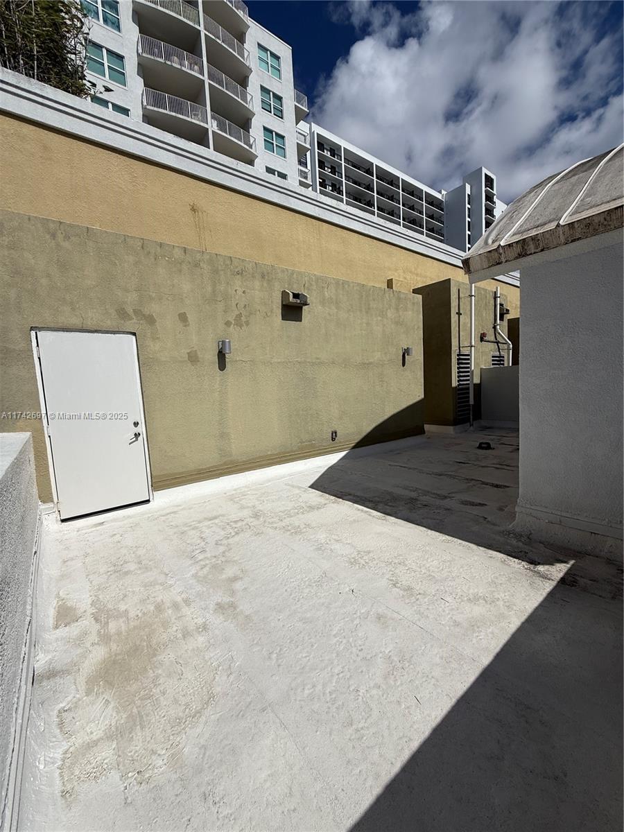 3180 SW 22nd Ter Unit: TLL1