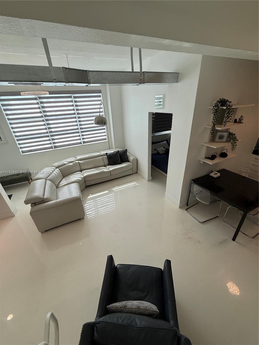 3180 SW 22nd Ter Unit: TLL1