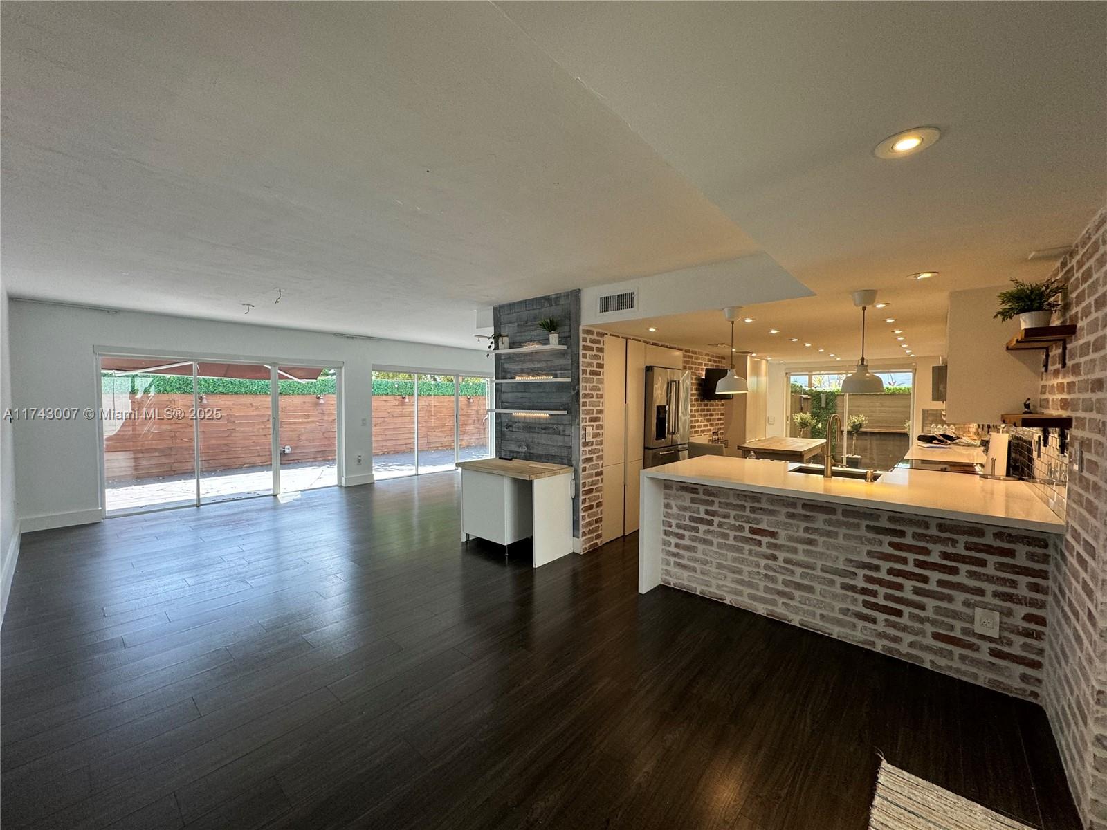 15675 SW 84th Ter # 906