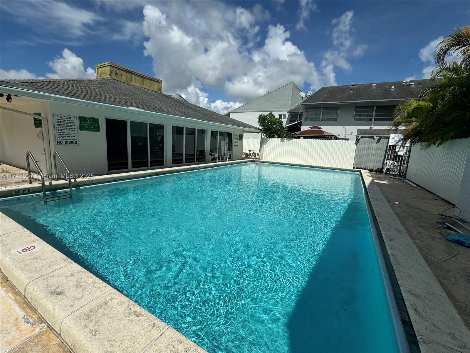 15675 SW 84th Ter # 906