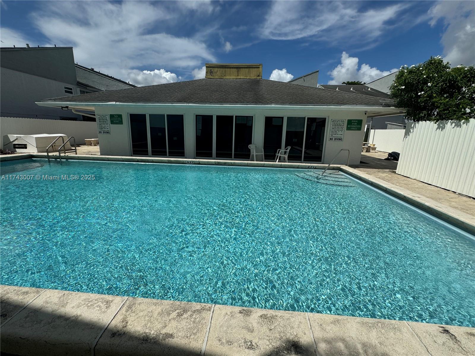 15675 SW 84th Ter # 906