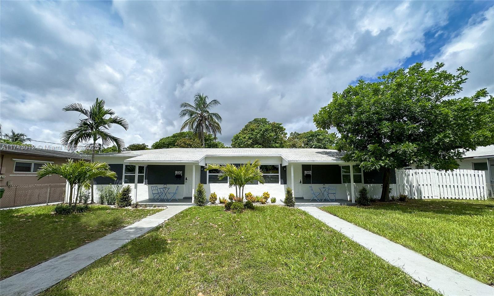 528 SW 4th Ave # A