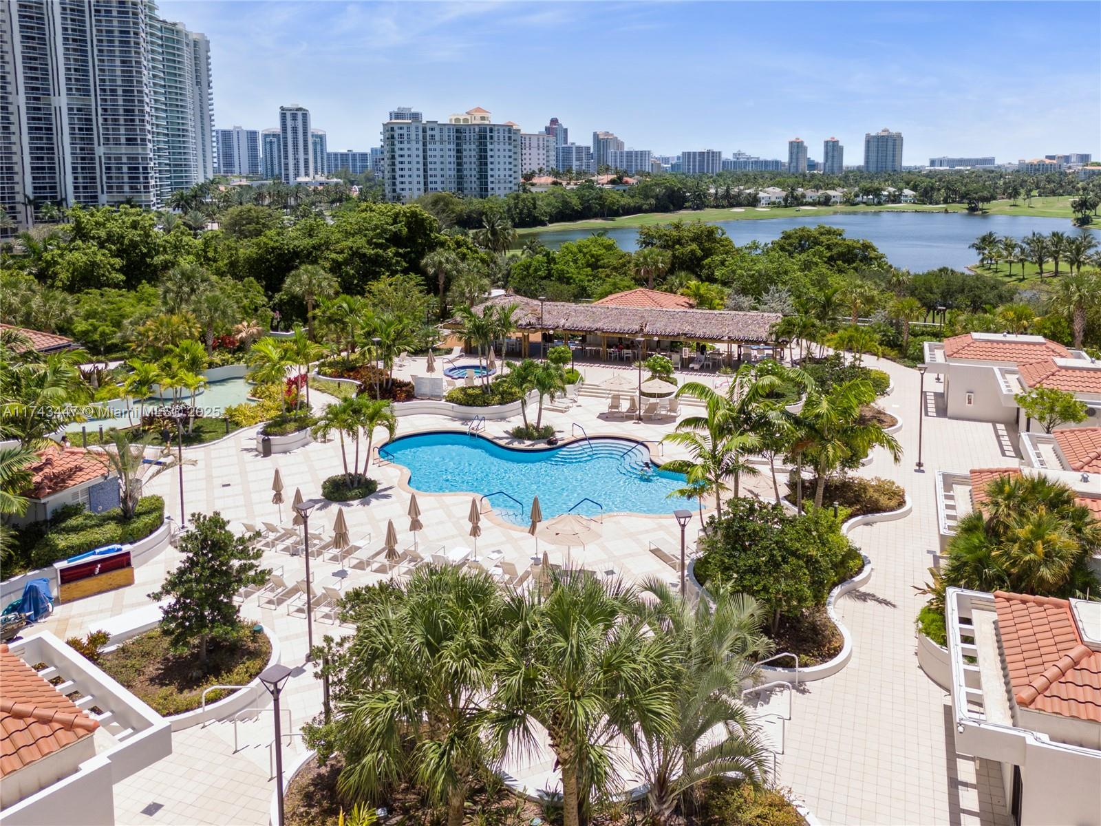 20281 E Country Club Dr # 403