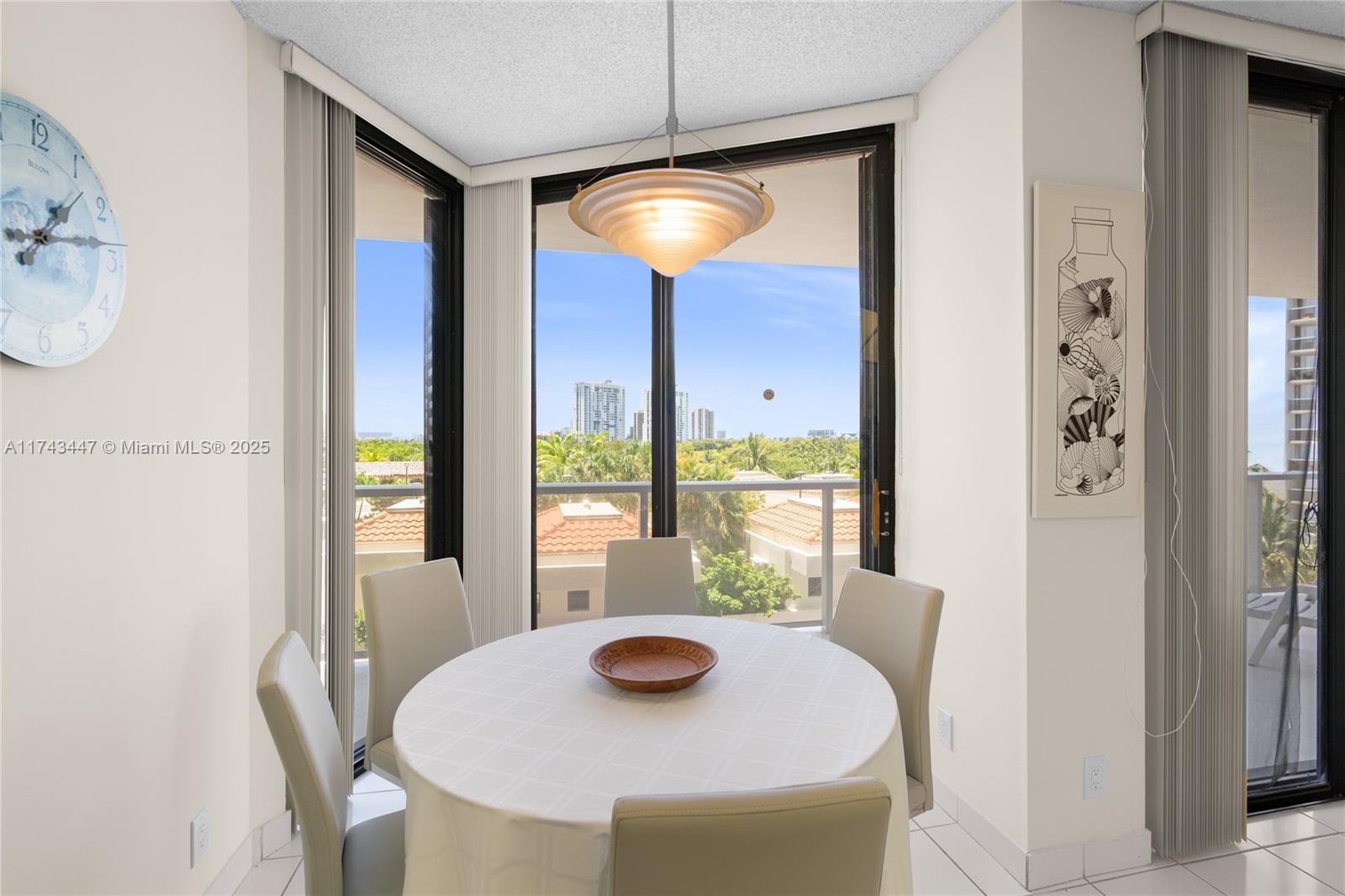 20281 E Country Club Dr # 403