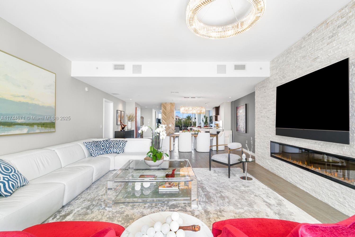 2200 N Ocean Blvd # N302