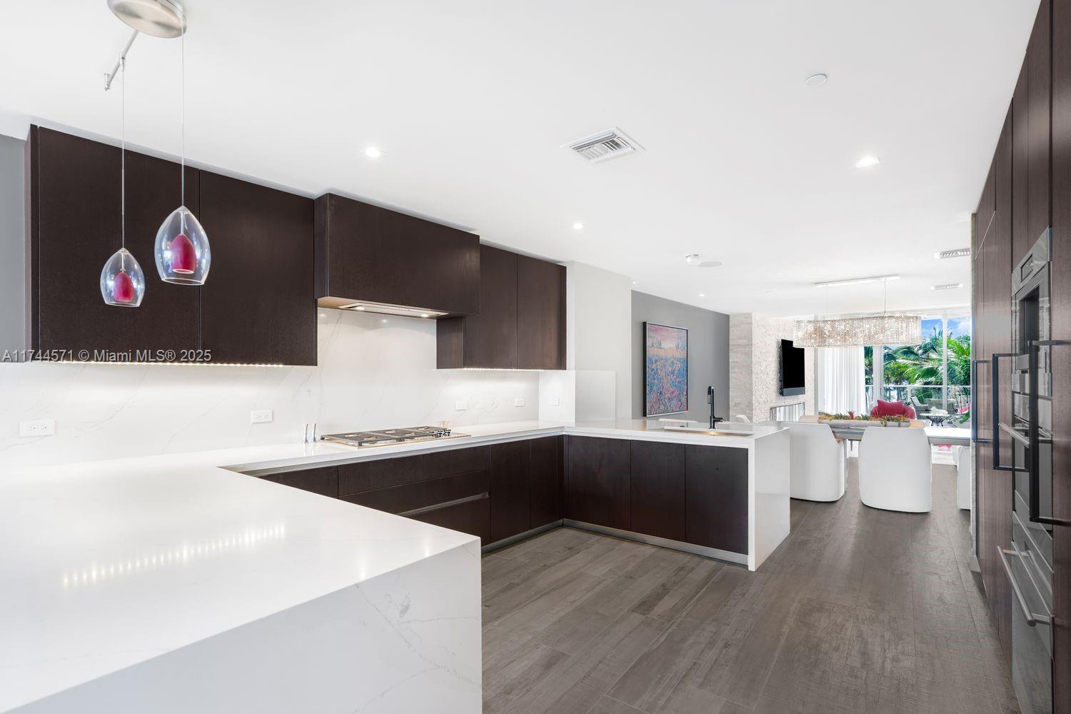 2200 N Ocean Blvd # N302