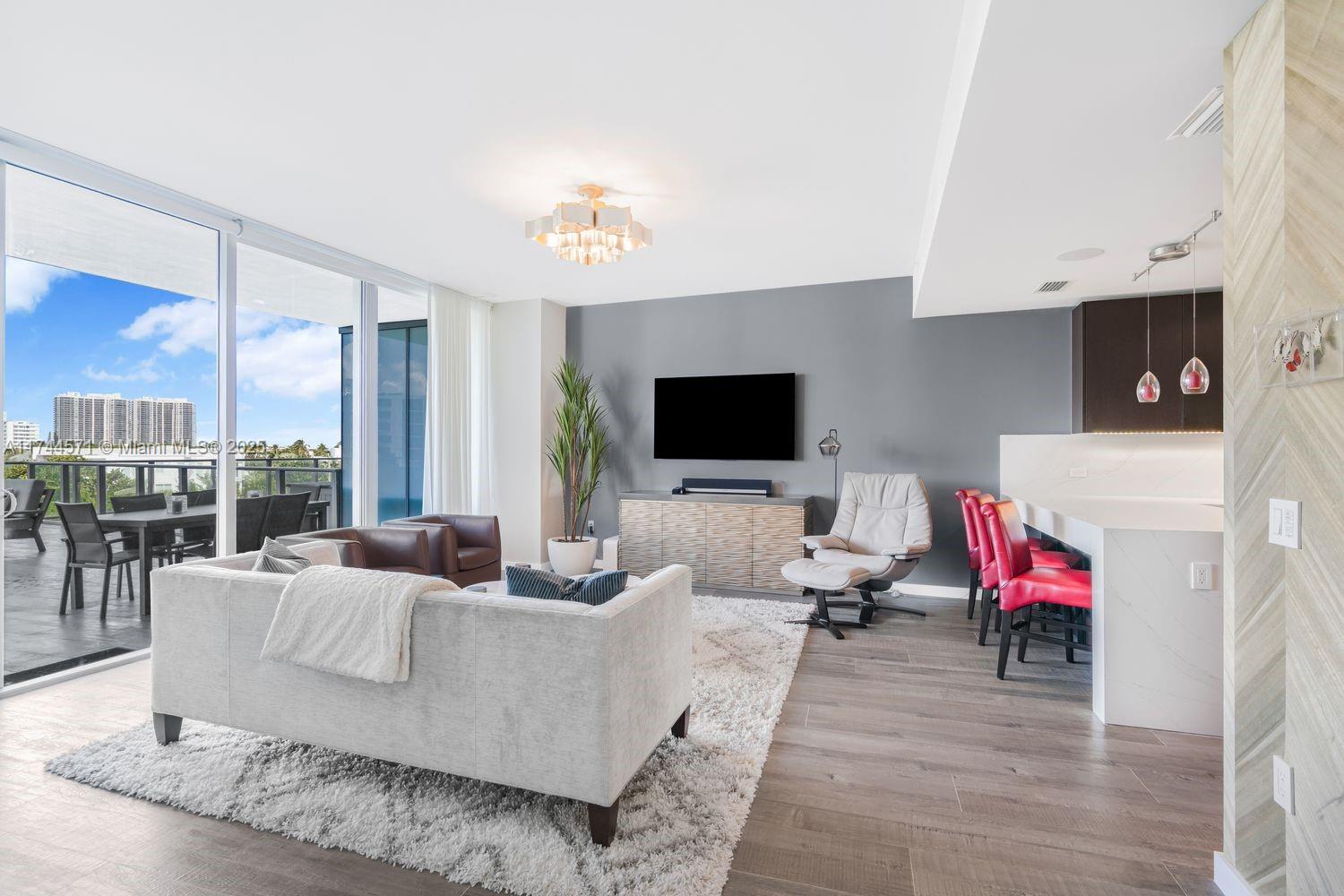 2200 N Ocean Blvd # N302