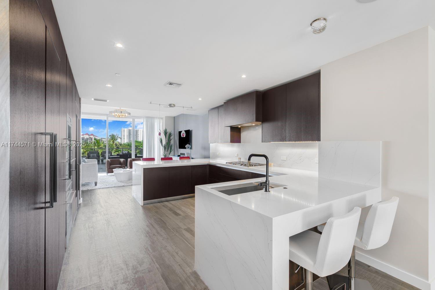 2200 N Ocean Blvd # N302