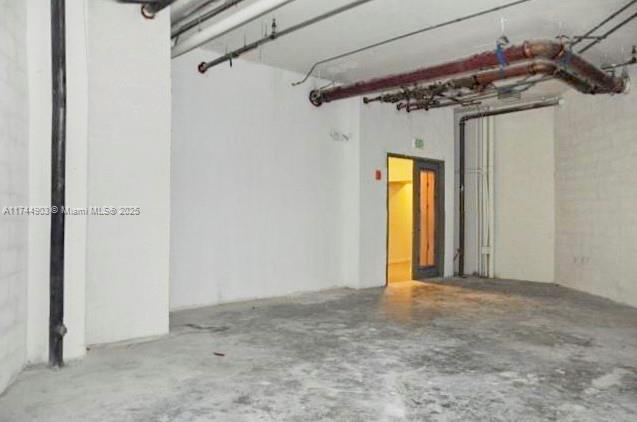 1900 N BAYSHORE DR #212