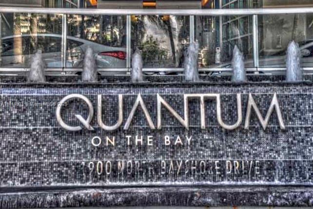 1900 N BAYSHORE DR #212