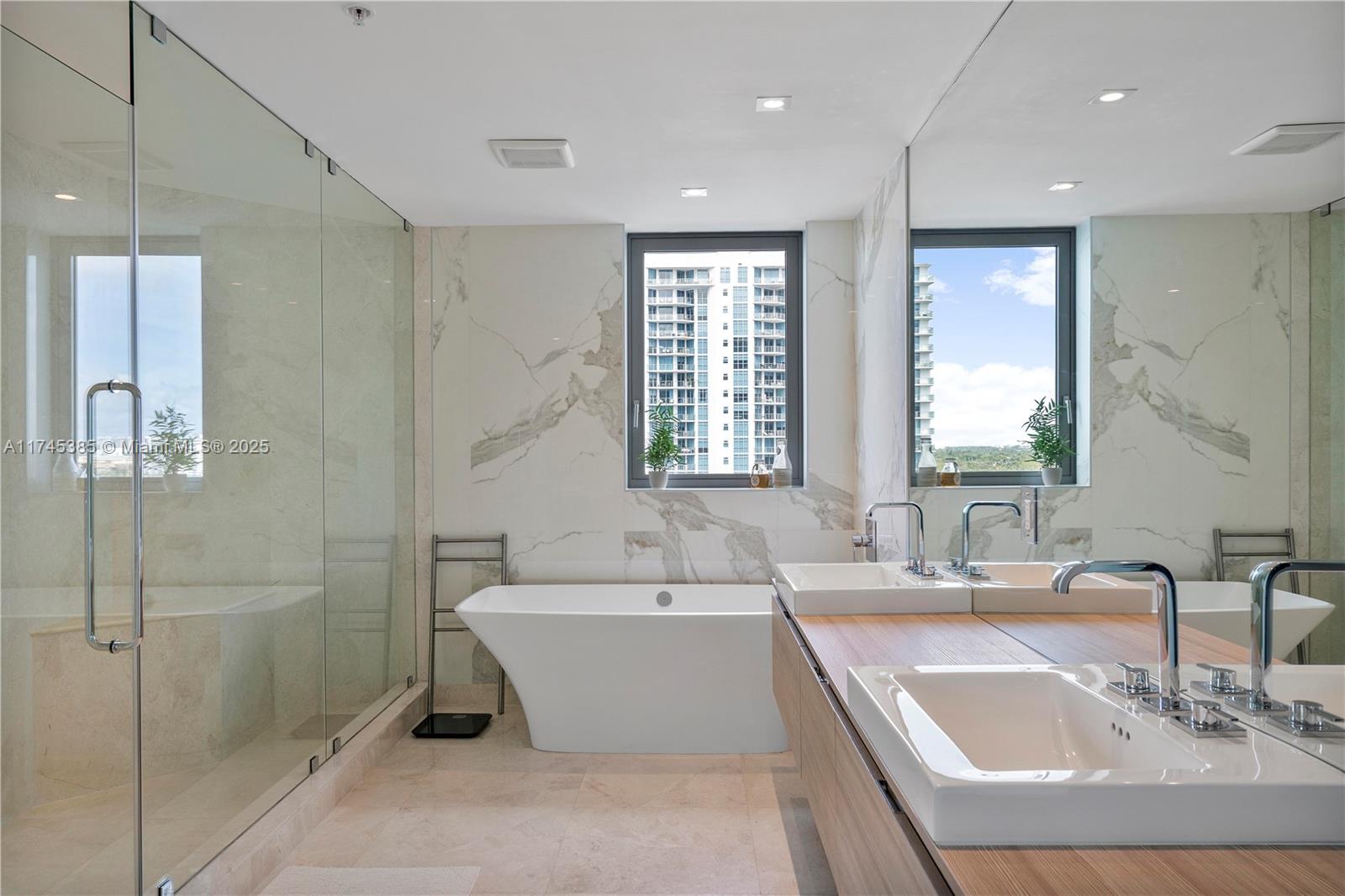 17111 Biscayne Blvd # 2207