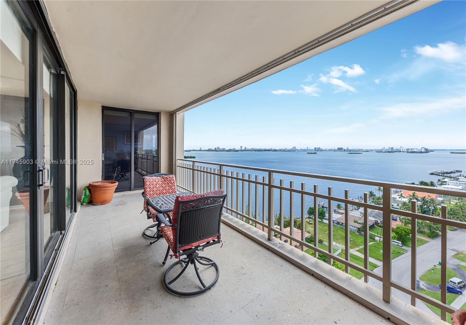11113 Biscayne Blvd # 1653