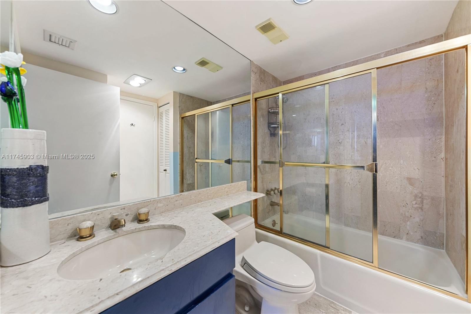 11113 Biscayne Blvd # 1653