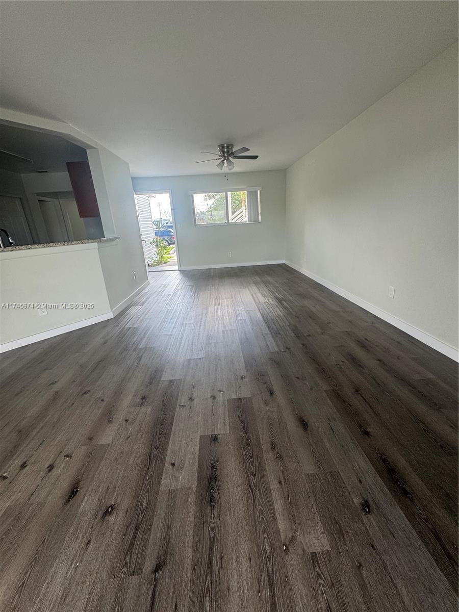 3425 NW 44th St # 106