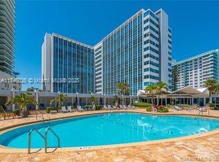 5055 Collins Ave # 14A
