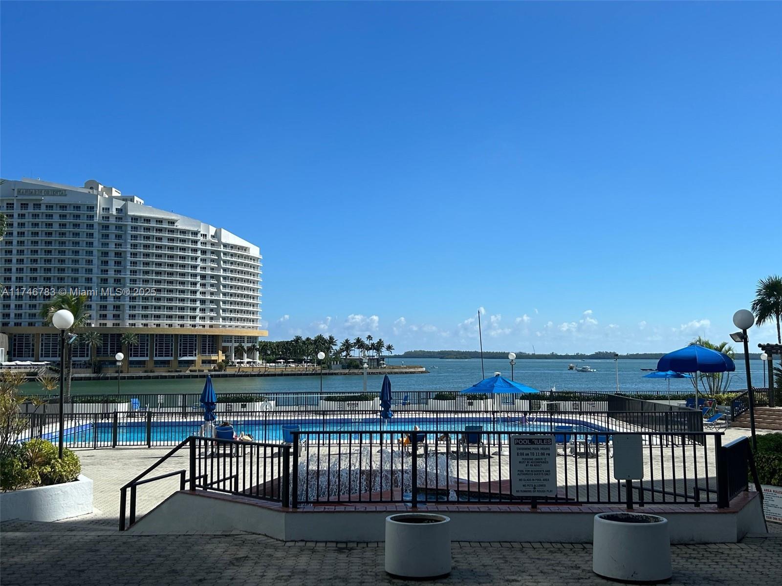 801 Brickell Bay Dr # 1069