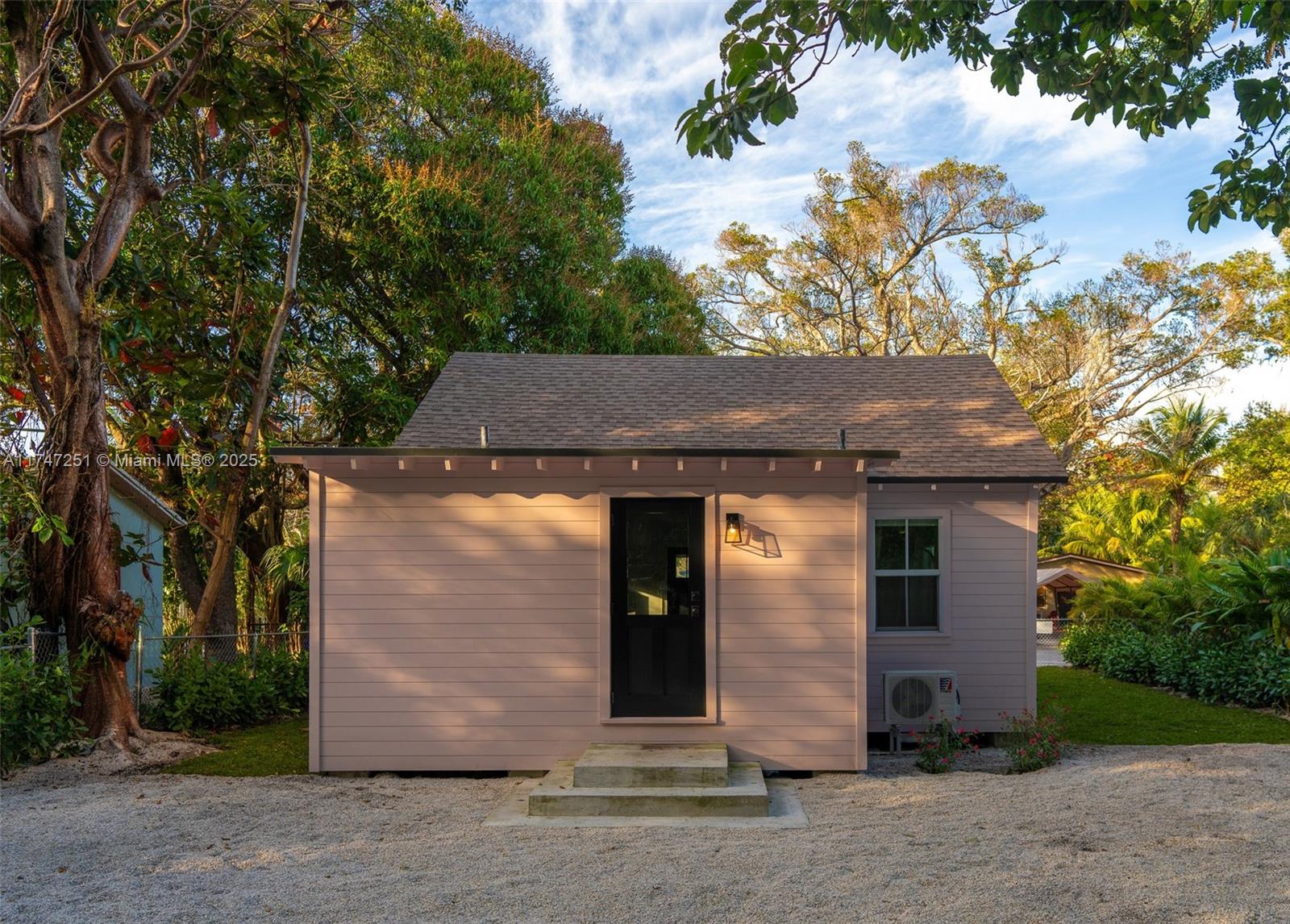 3536 William Ave