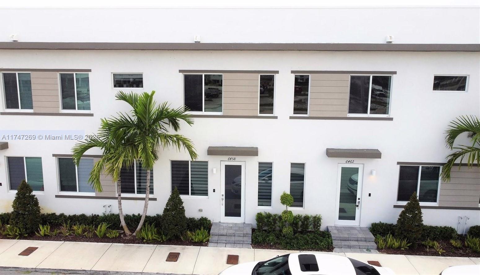 6458 NW 103rd Pl # 6458