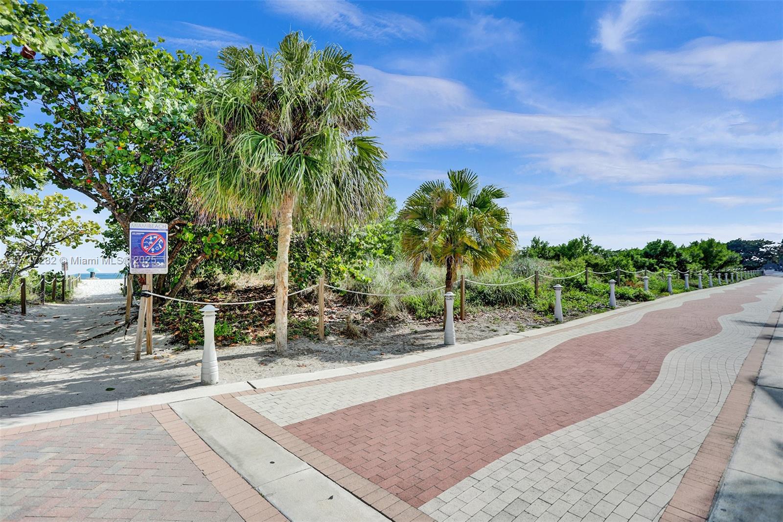 5701 Collins Ave Unit: PH12