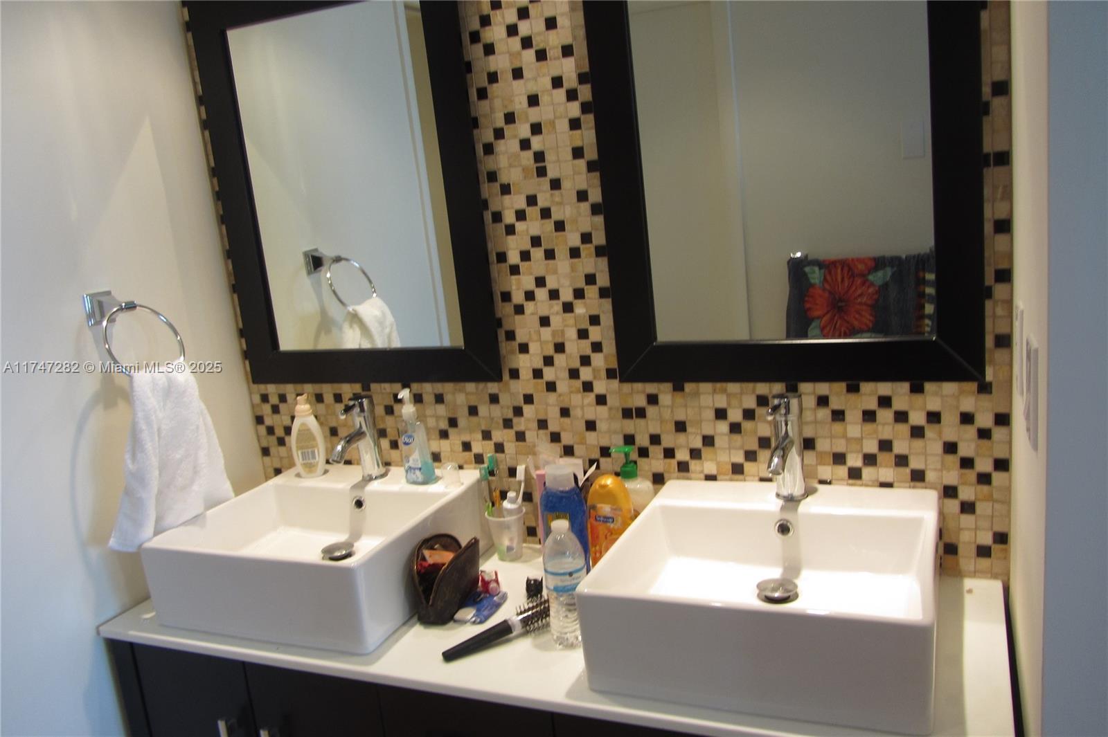 5701 Collins Ave Unit: PH12