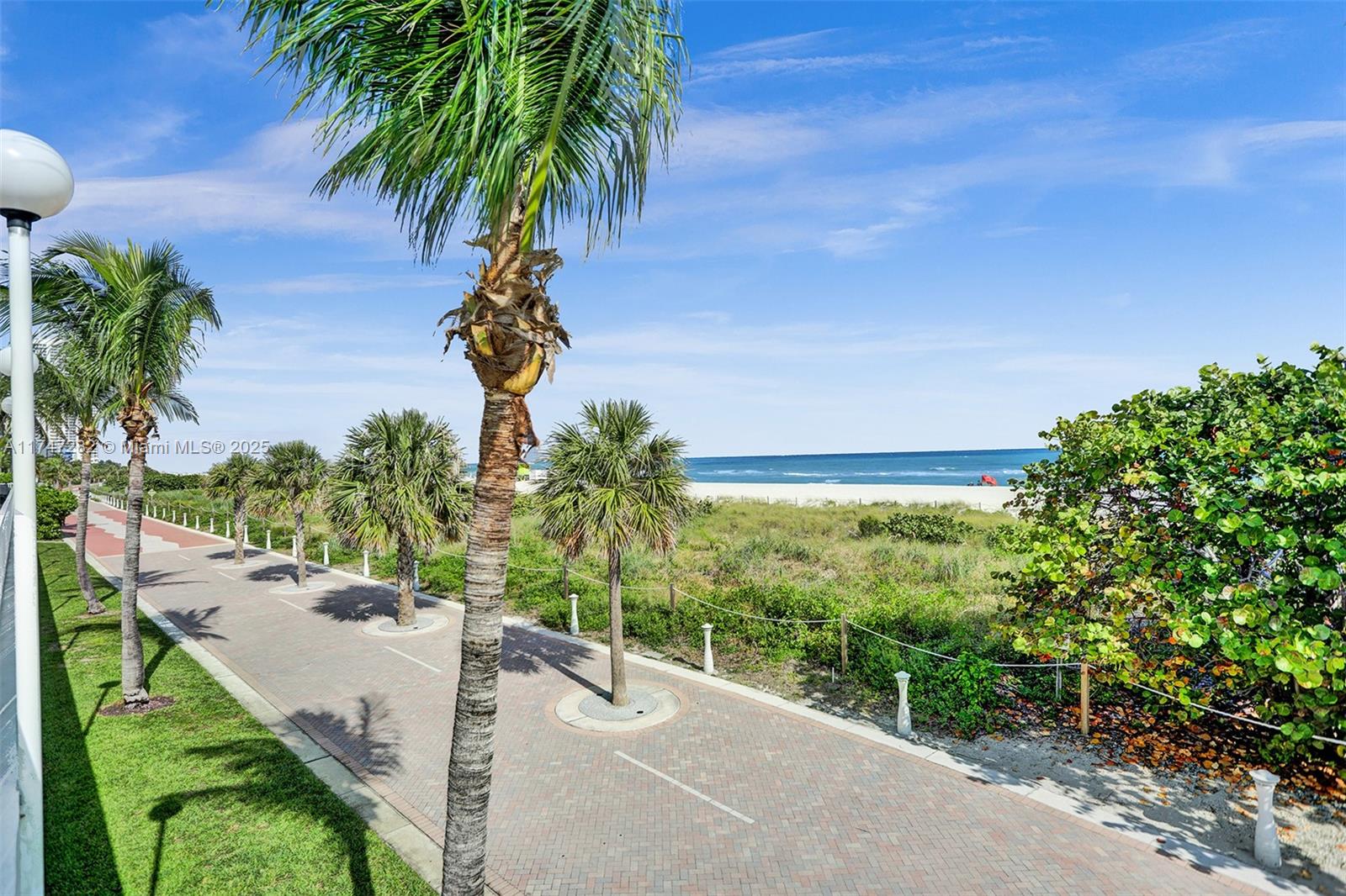 5701 Collins Ave Unit: PH12
