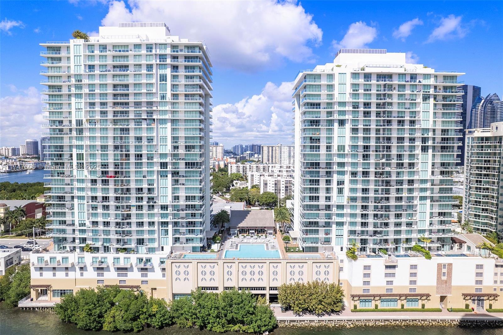 330 Sunny Isles Blvd # 1408 Unit: 5-1408
