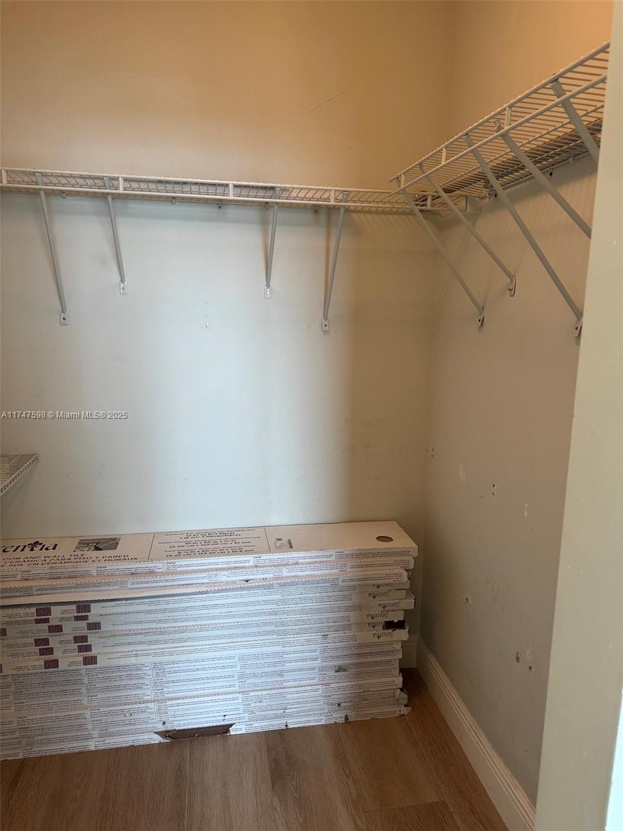 325 S Biscayne Blvd # 1718
