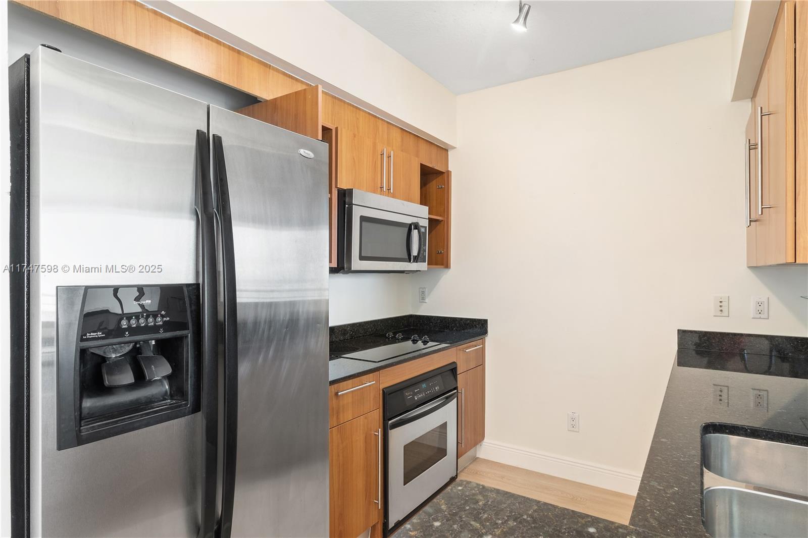 325 S Biscayne Blvd # 1718