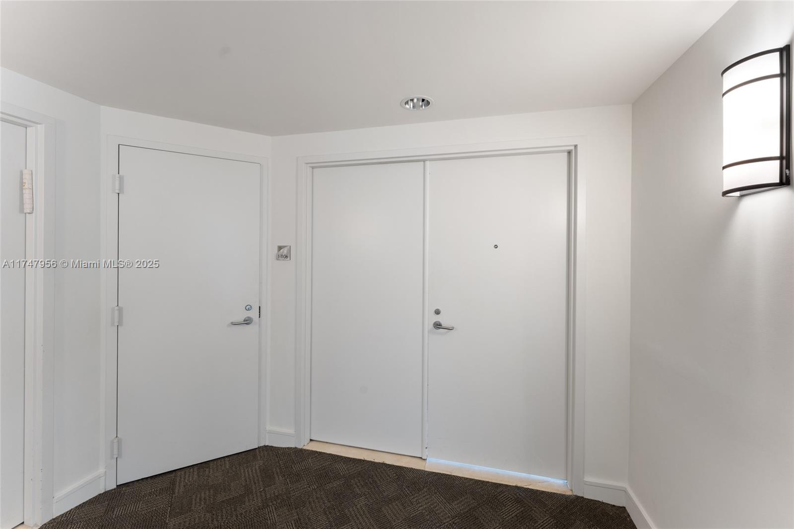 3131 NE 188th St # 1106 Unit: 1-1106