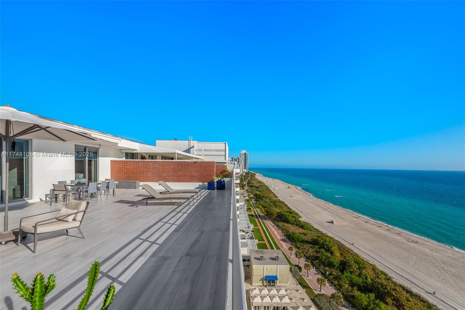 5555 Collins Ave Unit: PHC