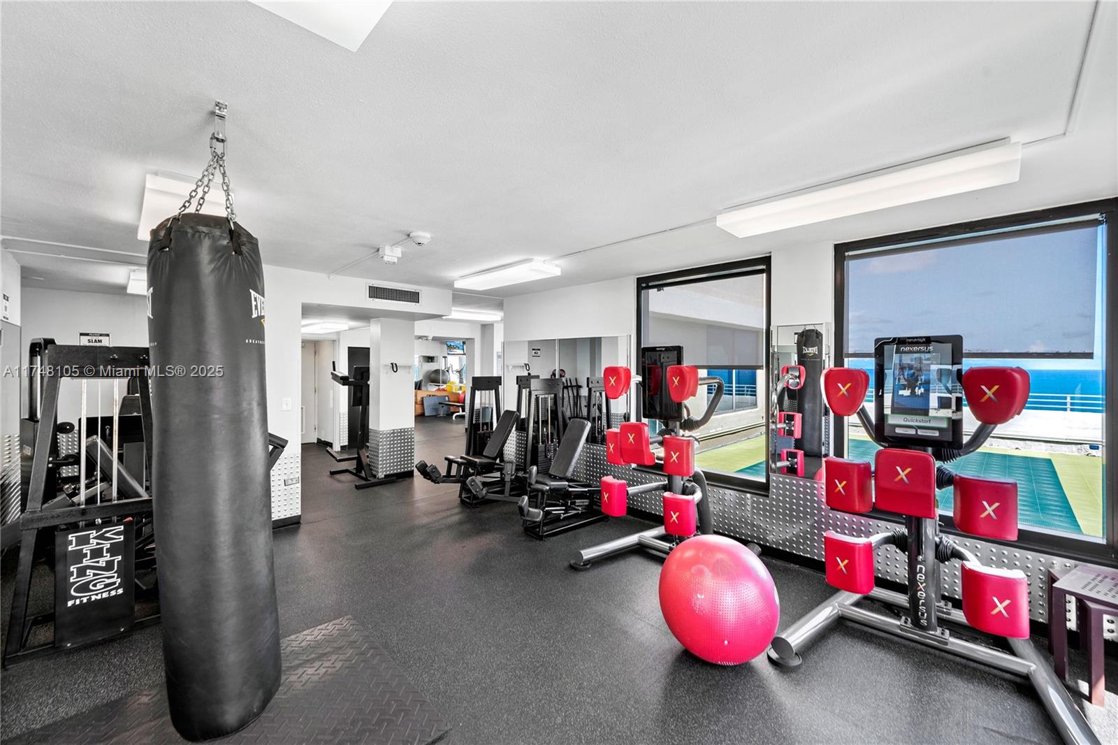 5555 Collins Ave Unit: PHC