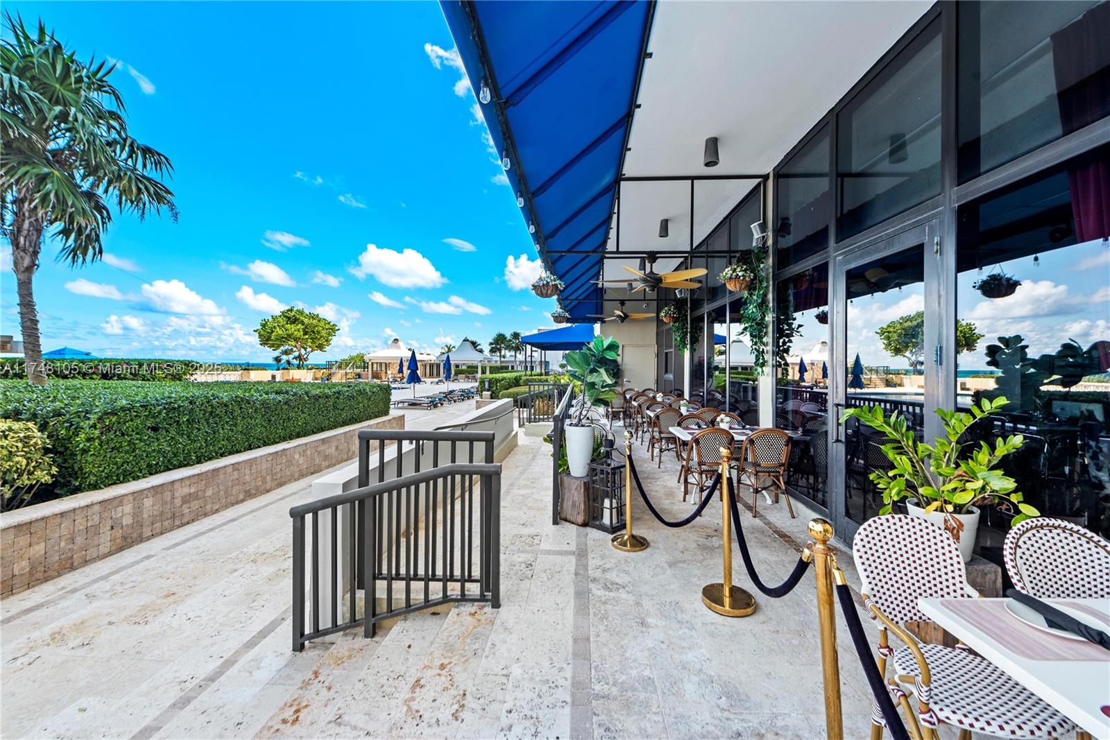 5555 Collins Ave Unit: PHC