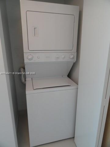 350 S Miami Ave Unit: 3907