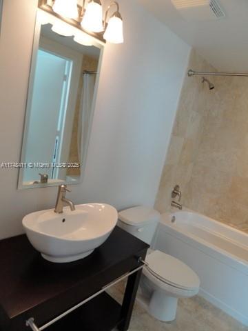 350 S Miami Ave Unit: 3907