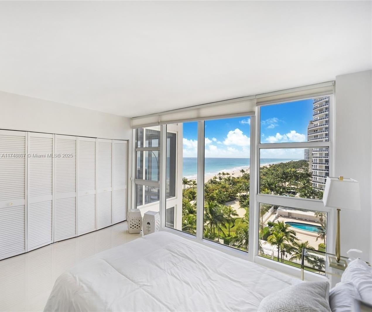 10275 Collins Ave # 810