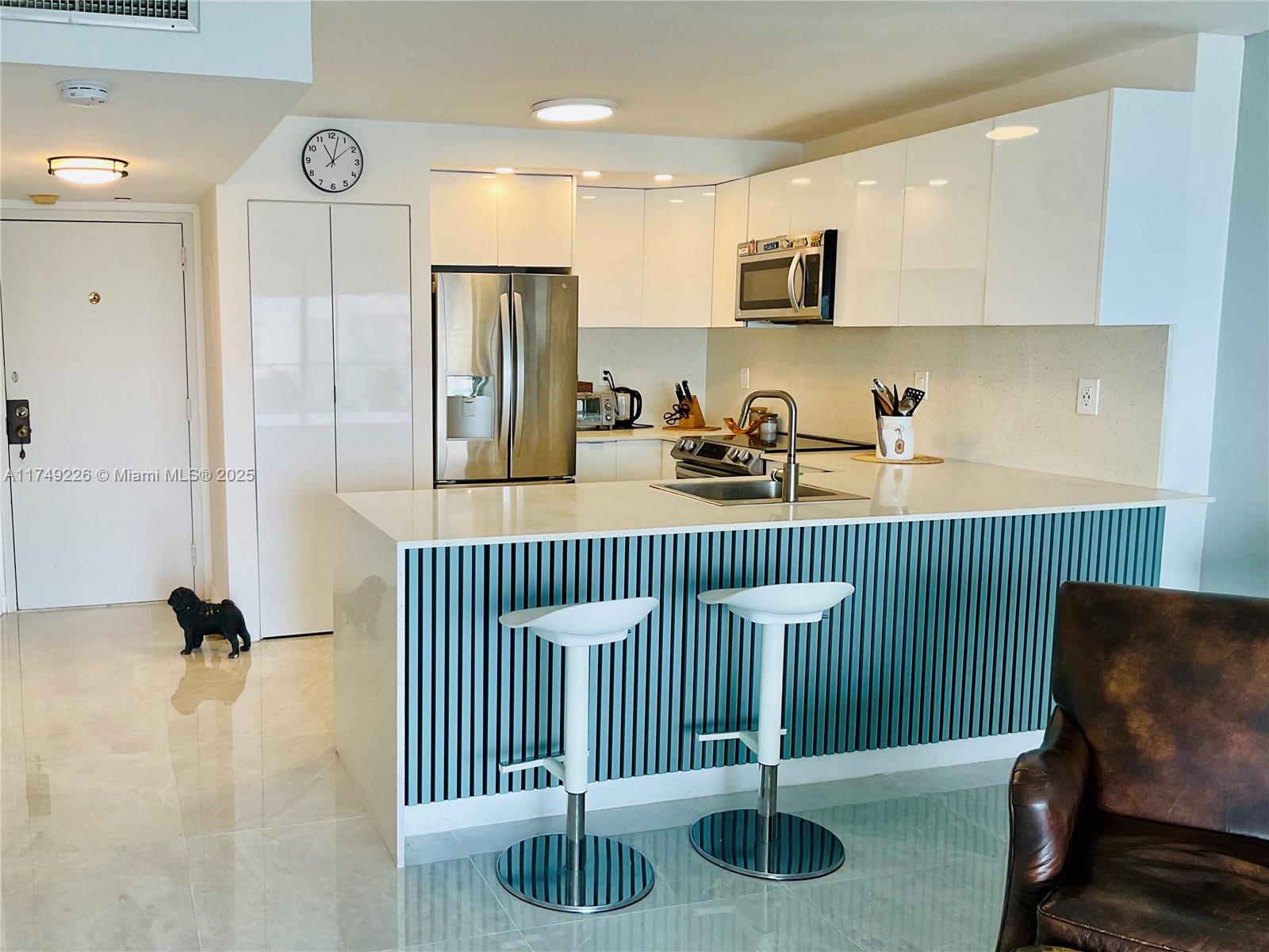 1450 Brickell Bay Dr # 1602