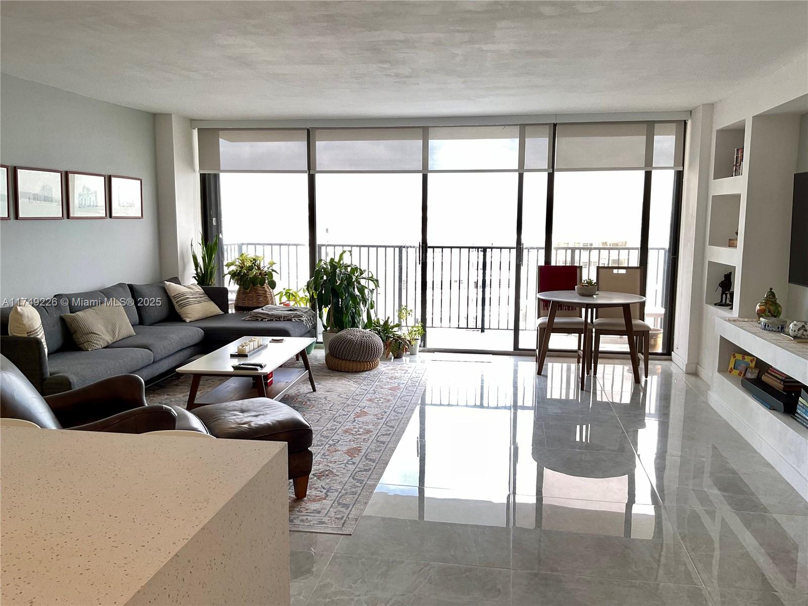 1450 Brickell Bay Dr # 1602