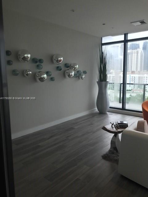 201 SW 17th Rd # 907