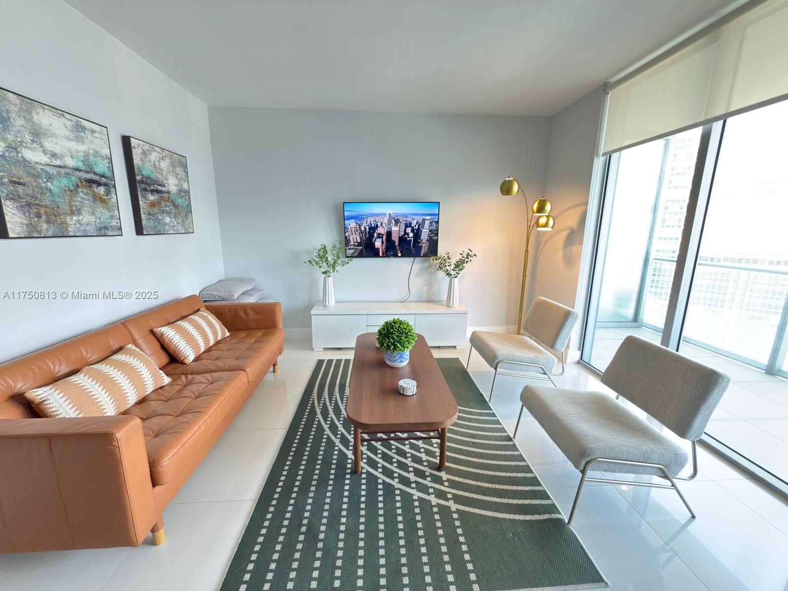 1300 Brickell Bay Dr # 3600