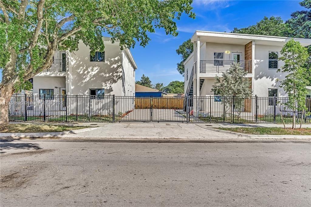 5989 NW 14th Ave # 1