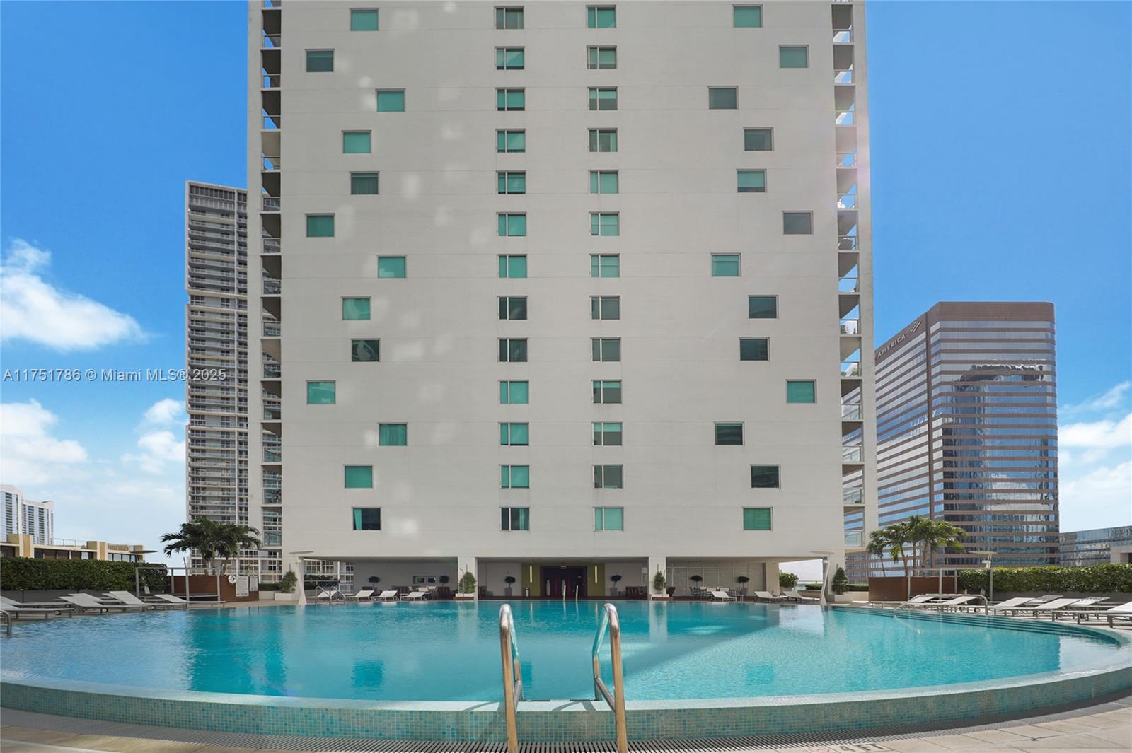 55 SE 6th St # 1901
