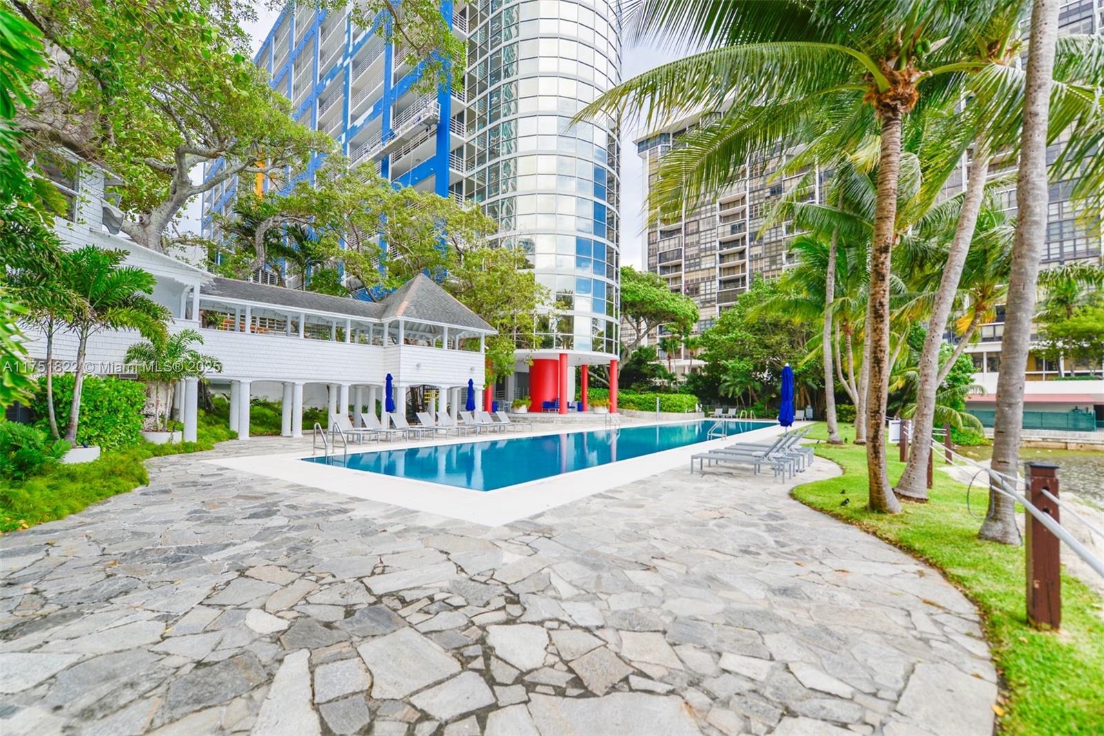 2025 Brickell Ave # 901